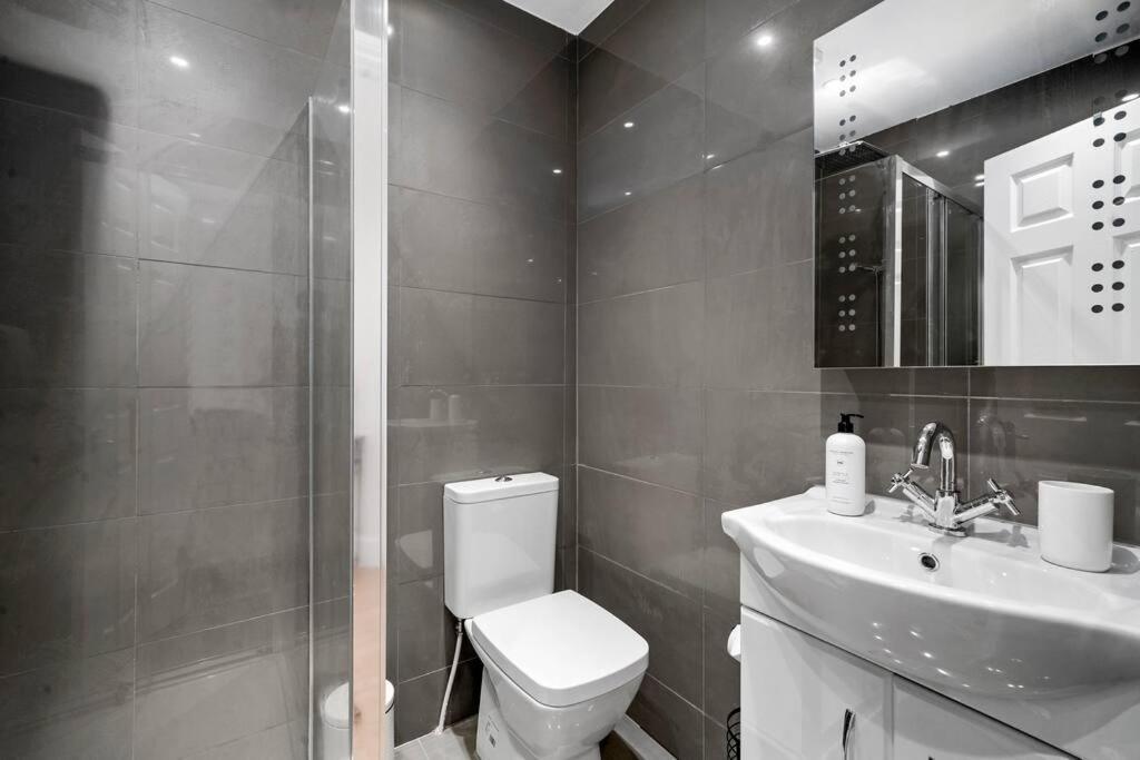 The Chaucer Suite - Exceptionally Stylish - Sleeps 4 Кентербері Екстер'єр фото